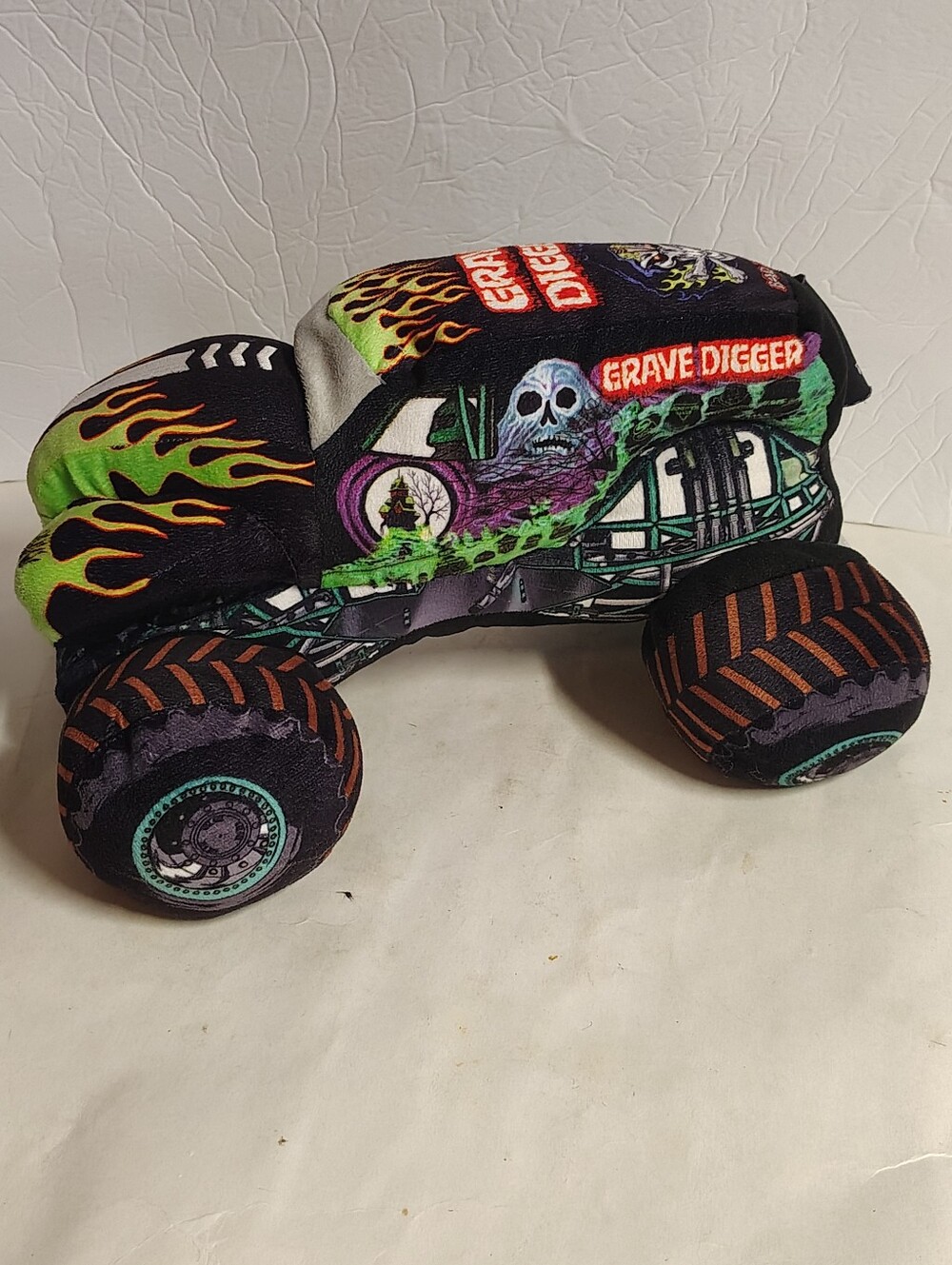 Monster Jam Grave Digger 2033 Stuffed Plush 13"